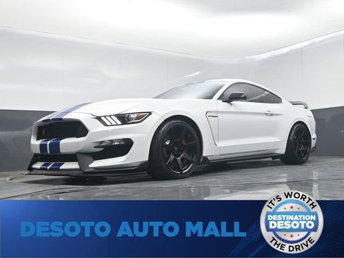 Used 2017 Ford Mustang Shelby GT350R w/ GT350R Equipment Group 920A RWD image 51