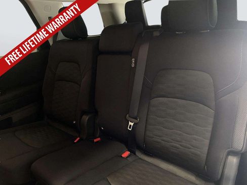 Used 2026 Nissan Pathfinder S AWD/4WD image 27