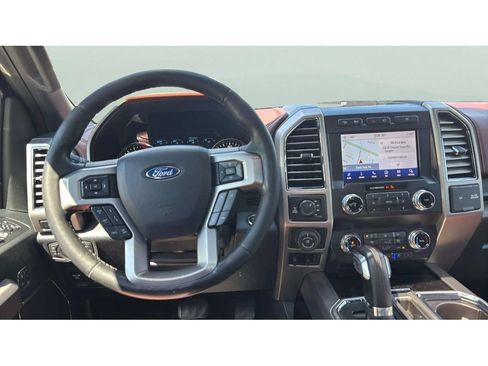 Used 2019 Ford F150 Platinum w/ Equipment Group 701A Luxury AWD/4WD image 13