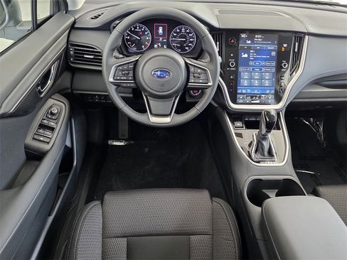 Used 2025 Subaru Outback Premium image 13