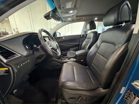 Used 2016 Hyundai Tucson Limited w/ Option Group 03 AWD/4WD image 9