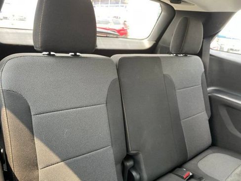 Used 2020 Chevrolet Traverse LT w/ LPO, Cargo Package AWD/4WD image 15