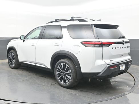 New 2026 Nissan Pathfinder Platinum AWD/4WD image 6