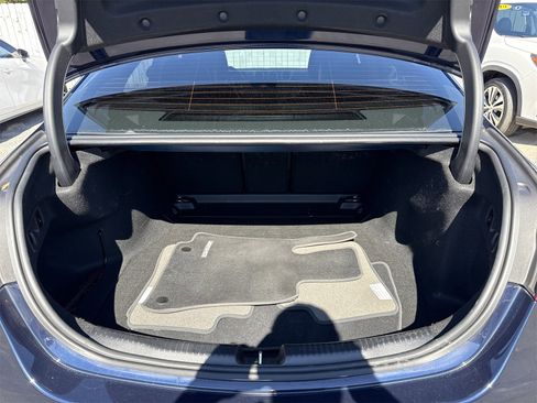 Used 2023 Mercedes-Benz C 300 Sedan image 29