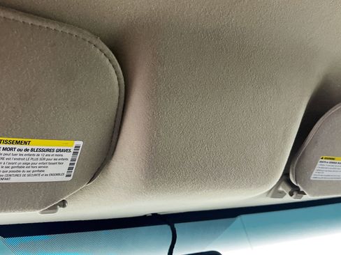 Used 2024 GMC Savana 2500 w/ Driver Convenience Package image 19