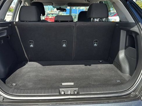 Used 2018 Hyundai Kona SE FWD image 9