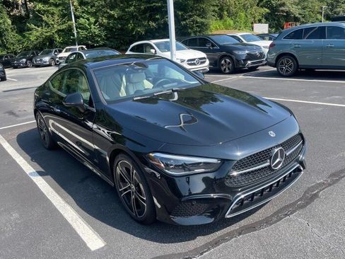 Used 2024 Mercedes-Benz CLE 300 4MATIC Coupe image 11