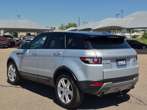 Used 2014 Land Rover Range Rover Evoque Pure Premium AWD/4WD image 8