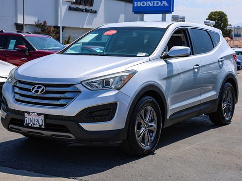 Used 2015 Hyundai Santa Fe Sport AWD/4WD image 16