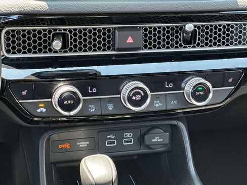 Used 2024 Honda Civic Sport Touring image 19