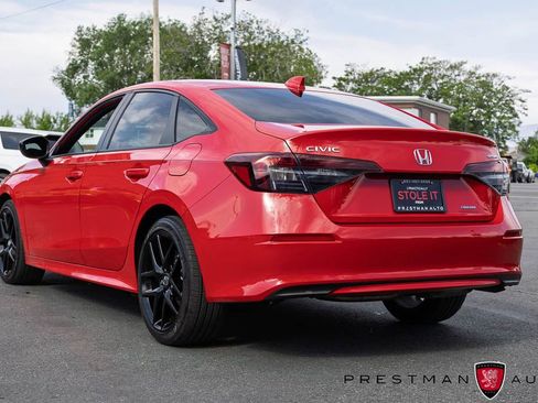 Used 2025 Honda Civic FWD Hybrid Sedan image 16