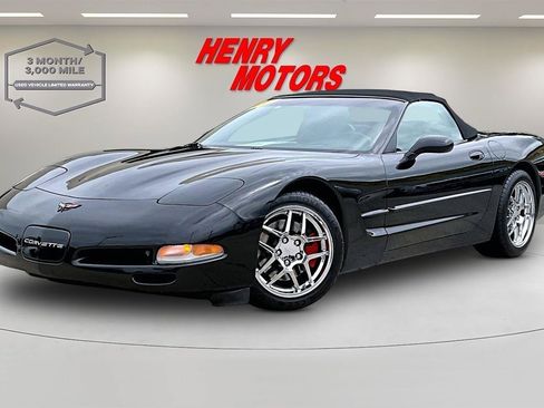 Used 1999 Chevrolet Corvette Convertible w/ Memory Pkg RWD image 3