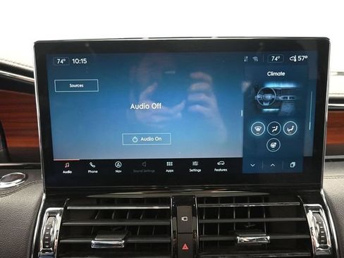 Used 2024 Lincoln Navigator Reserve AWD/4WD image 25