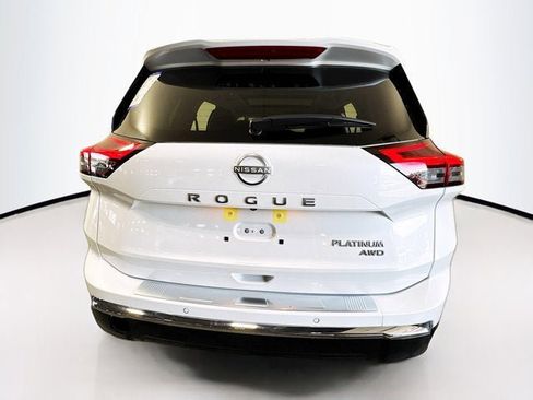 New 2026 Nissan Rogue Platinum image 6