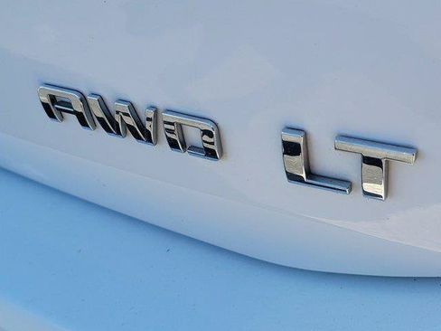 Used 2020 Chevrolet Equinox LT AWD/4WD image 30