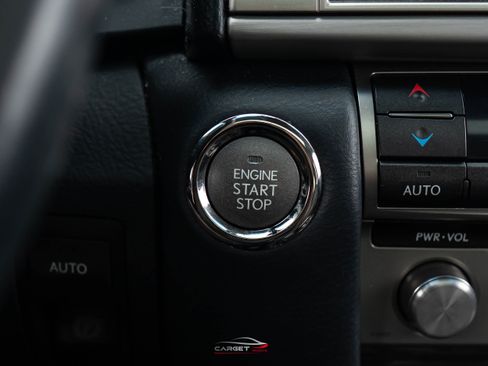 Used 2014 Lexus LS 460 w/ Comfort Package RWD image 29