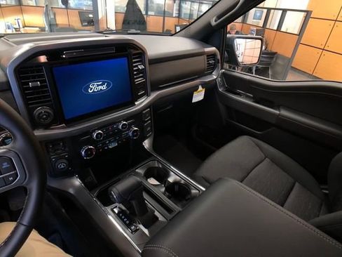 New 2025 Ford F150 XLT w/ Equipment Group 302A MID image 20