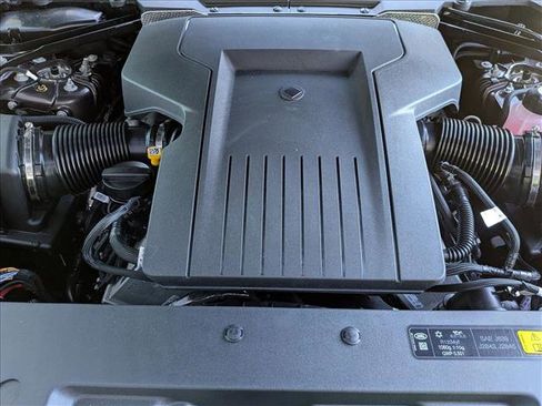 New 2026 Land Rover Defender 110 OCTA AWD/4WD image 16