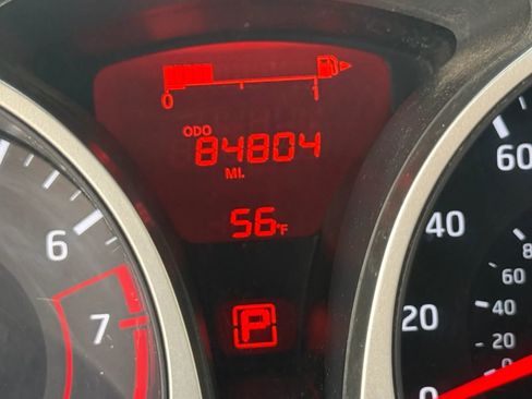 Used 2017 Nissan Juke SV image 24