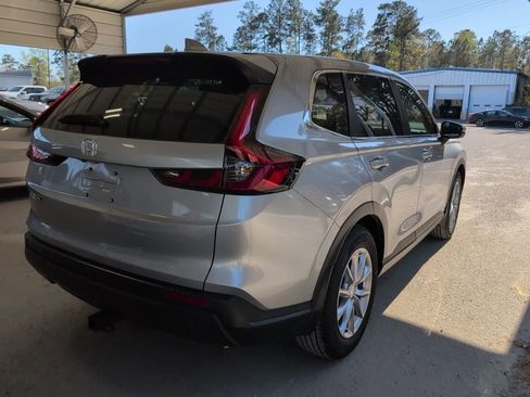 Used 2026 Honda CR-V EX image 3