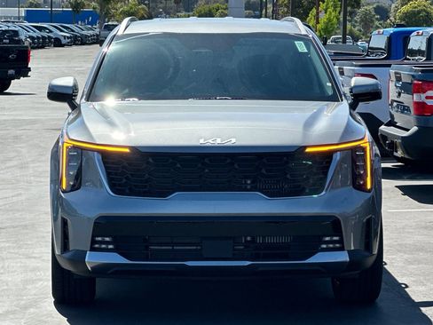 New 2026 Kia Sorento EX AWD/4WD image 9