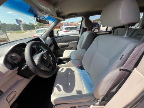 Used 2011 Honda Pilot LX image 10