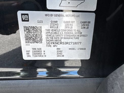 Used 2024 Cadillac XT5 Premium Luxury w/ Technology Package FWD image 14