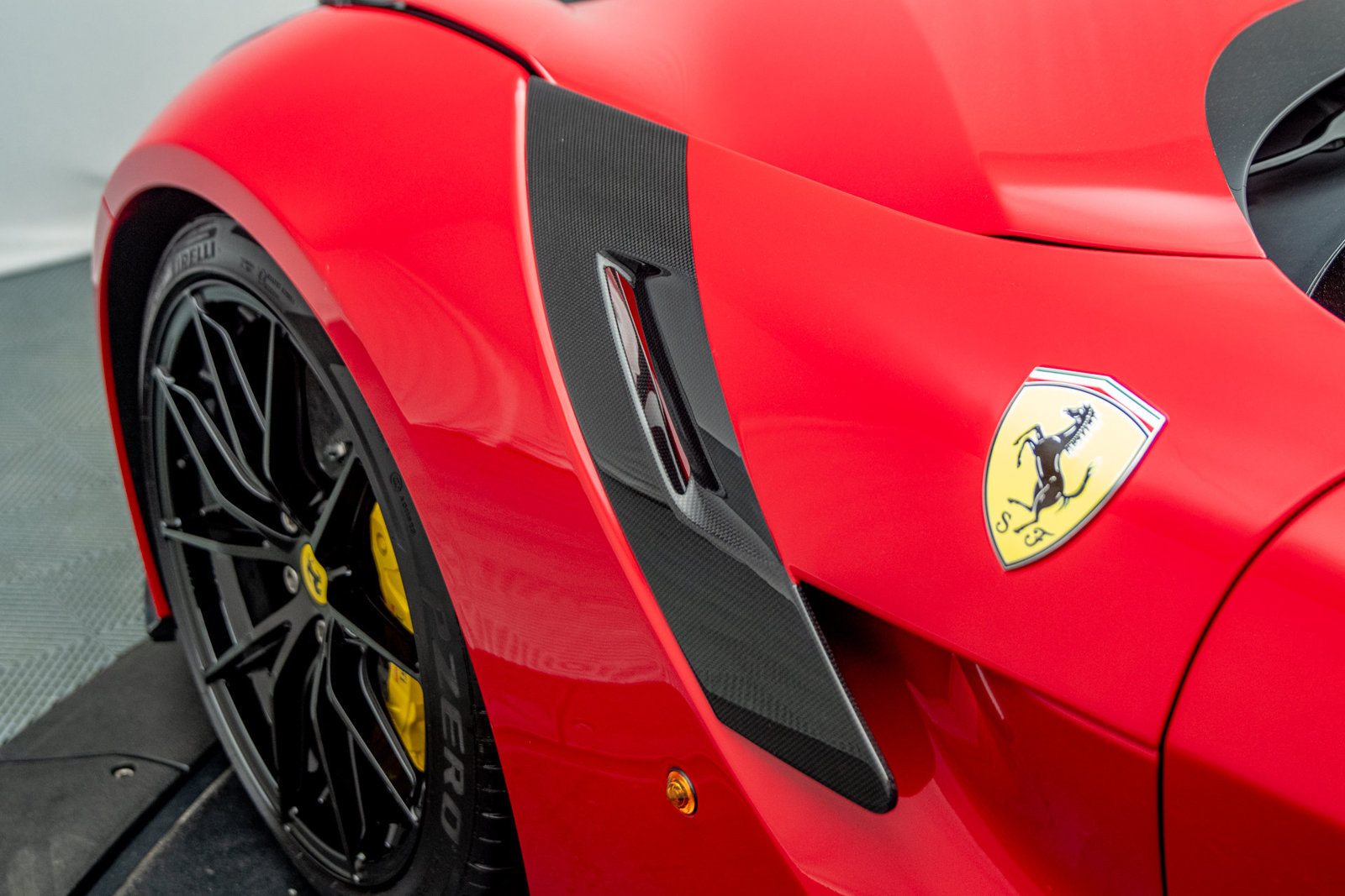 Used 2017 Ferrari F12tdf RWD image 60