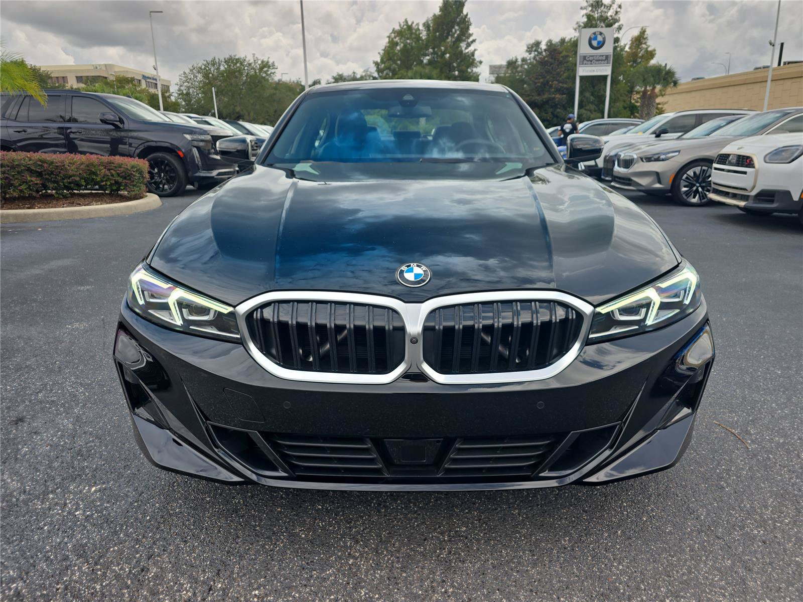 Used 2026 BMW 330i Sedan w/ Convenience Package RWD image 2