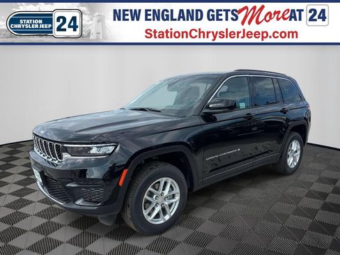 New 2026 Jeep Grand Cherokee Laredo X AWD/4WD image 1