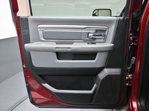 Used 2017 RAM 2500 Big Horn w/ Sport Appearance Group image 31