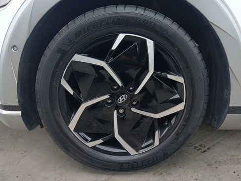 Used 2024 Hyundai Ioniq 5 Limited RWD image 14