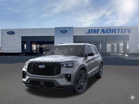 New 2026 Ford Explorer ST-Line w/ ST-Line Street Pack RWD image 3
