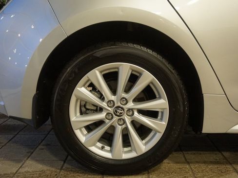 Certified 2023 Toyota Corolla SE image 30