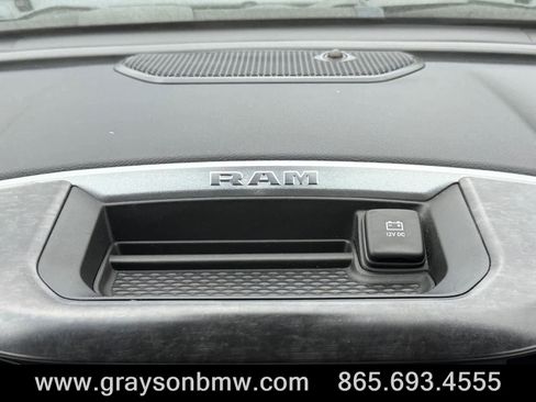 Used 2024 RAM 3500 Big Horn AWD/4WD image 32