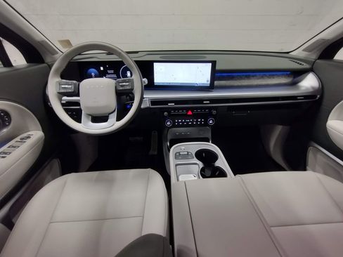 New 2026 Hyundai Ioniq 9 Calligraphy image 50