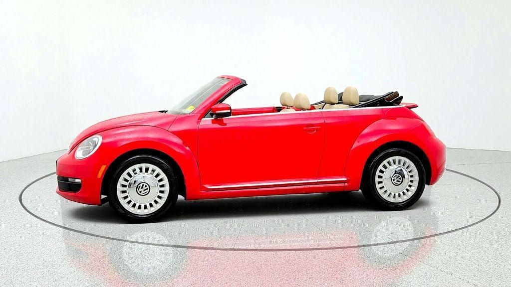 Used 2014 Volkswagen Beetle 2.5 FWD image 8