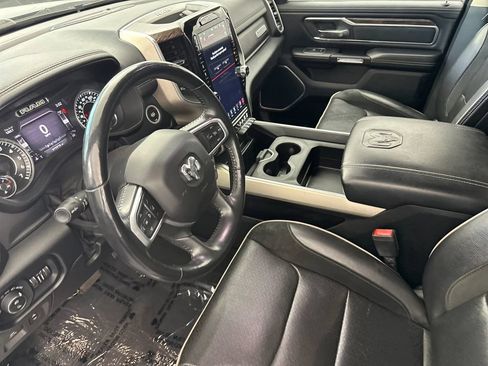 Used 2020 RAM 1500 Laramie RWD image 9