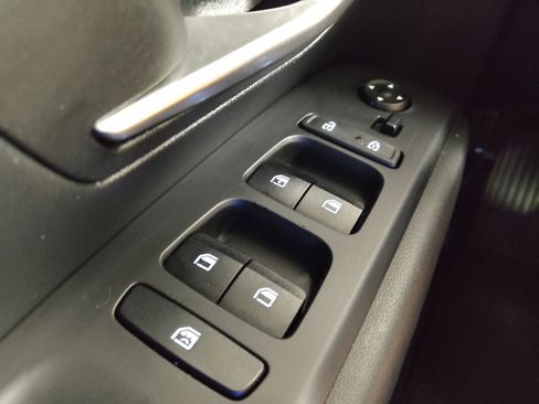 Used 2022 Hyundai Santa Cruz SE image 27