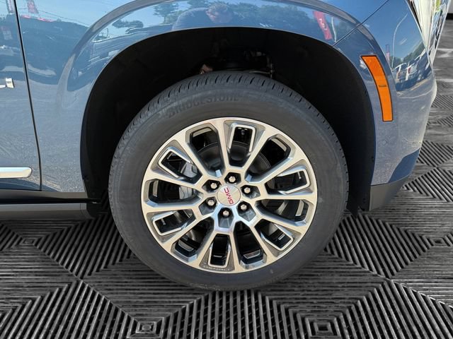 New 2026 GMC Yukon Denali w/ Denali Reserve Package AWD/4WD image 9