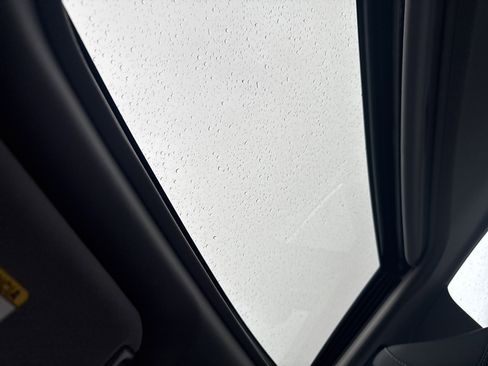 Used 2023 Toyota Camry SE image 26