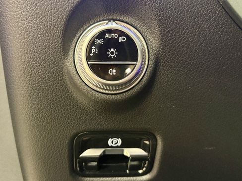 New 2026 Mercedes-Benz CLE 450 4MATIC Coupe image 18