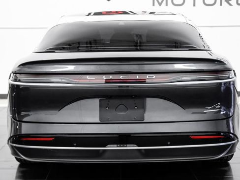 Used 2024 Lucid Air Touring AWD/4WD image 9