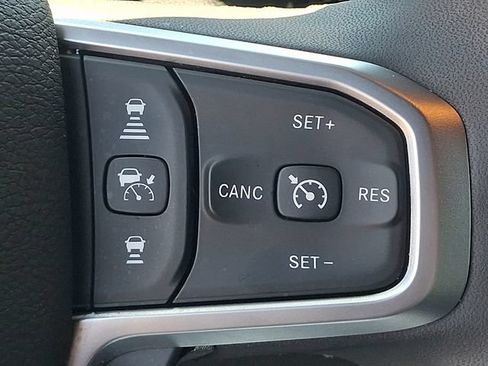 Used 2026 RAM 2500 Big Horn AWD/4WD image 22