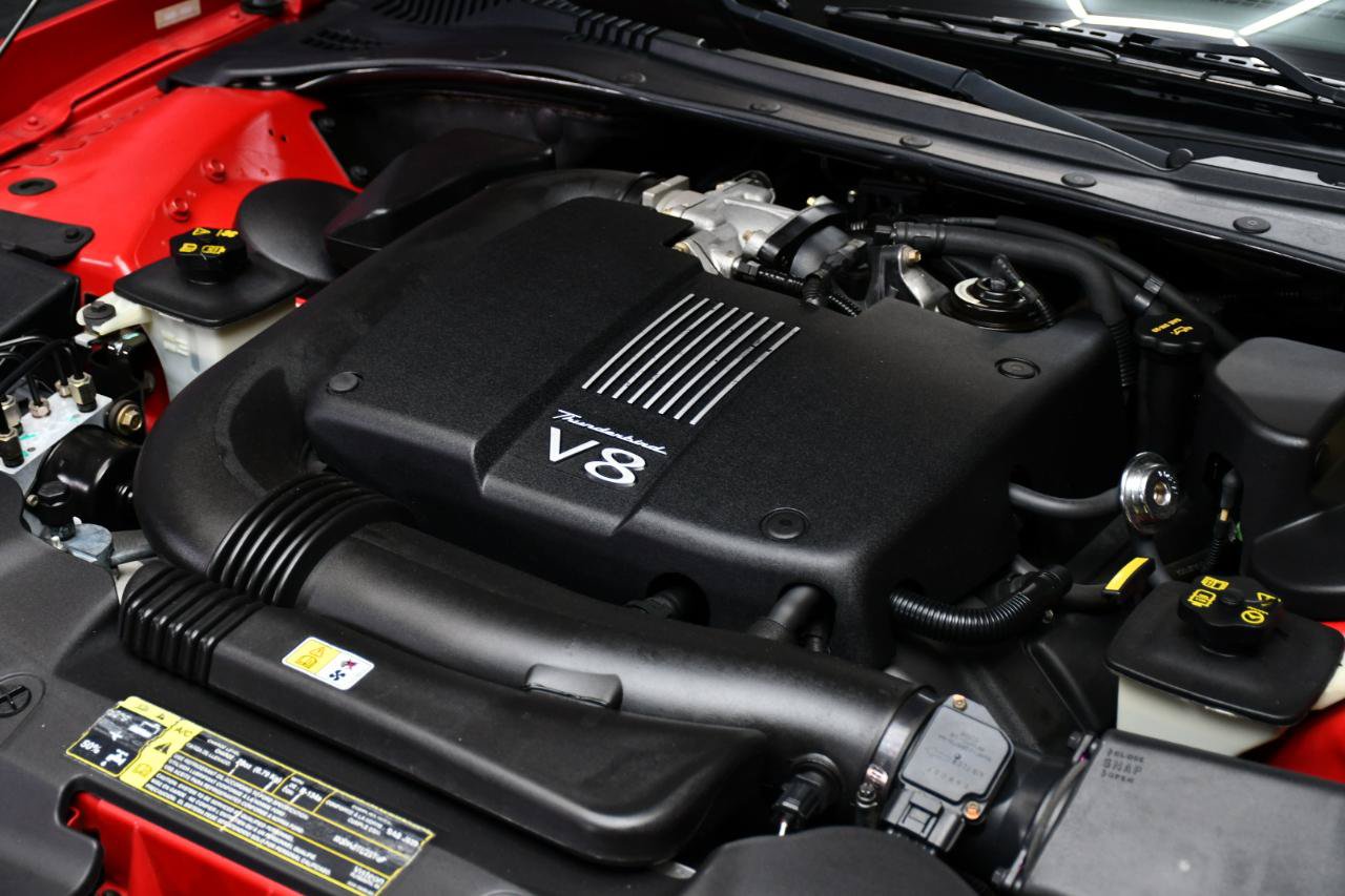 Used 2002 Ford Thunderbird RWD image 15