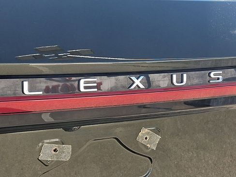 Used 2023 Lexus RX 350h w/ Accessory Package (2T) AWD/4WD image 32