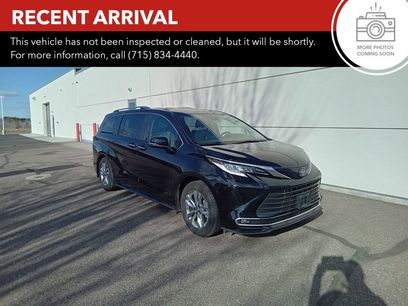 Certified 2023 Toyota Sienna Limited
