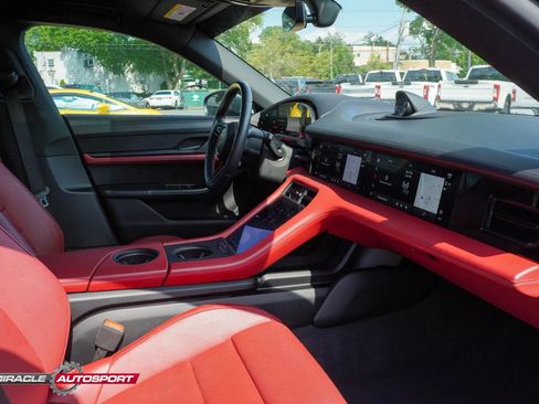 Used 2022 Porsche Taycan 4 Cross Turismo AWD/4WD image 35