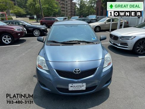 Used 2009 Toyota Yaris S FWD image 4