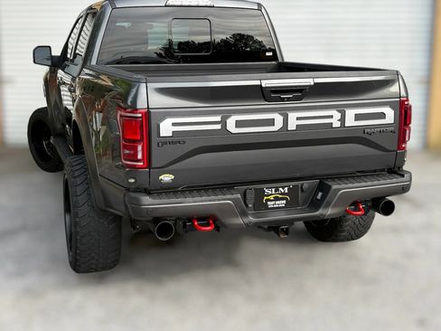 Used 2018 Ford F150 Raptor w/ Equipment Group 802A Luxury AWD/4WD image 12